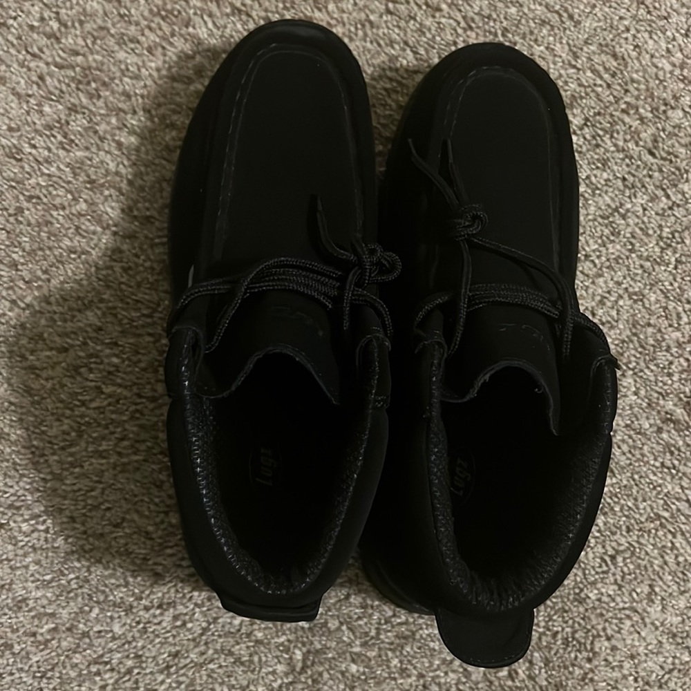 Lugz chukka
